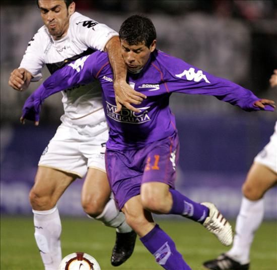 Файл:Rodrigo Mora 03-09-2010.jpg